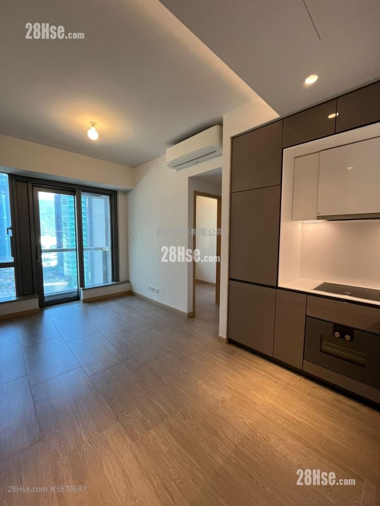 The Southside Rental 2 Bedrooms , 1 Bathroom 481 ft² ( 44.7 m² )
