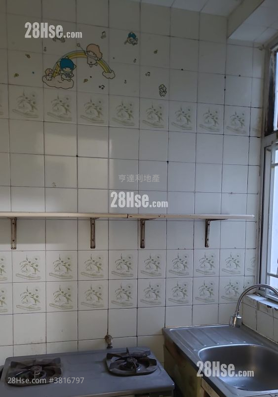 Wah Po Building Rental 1 Bedroom , 1 Bathroom 291 ft² ( 27.0 m² )