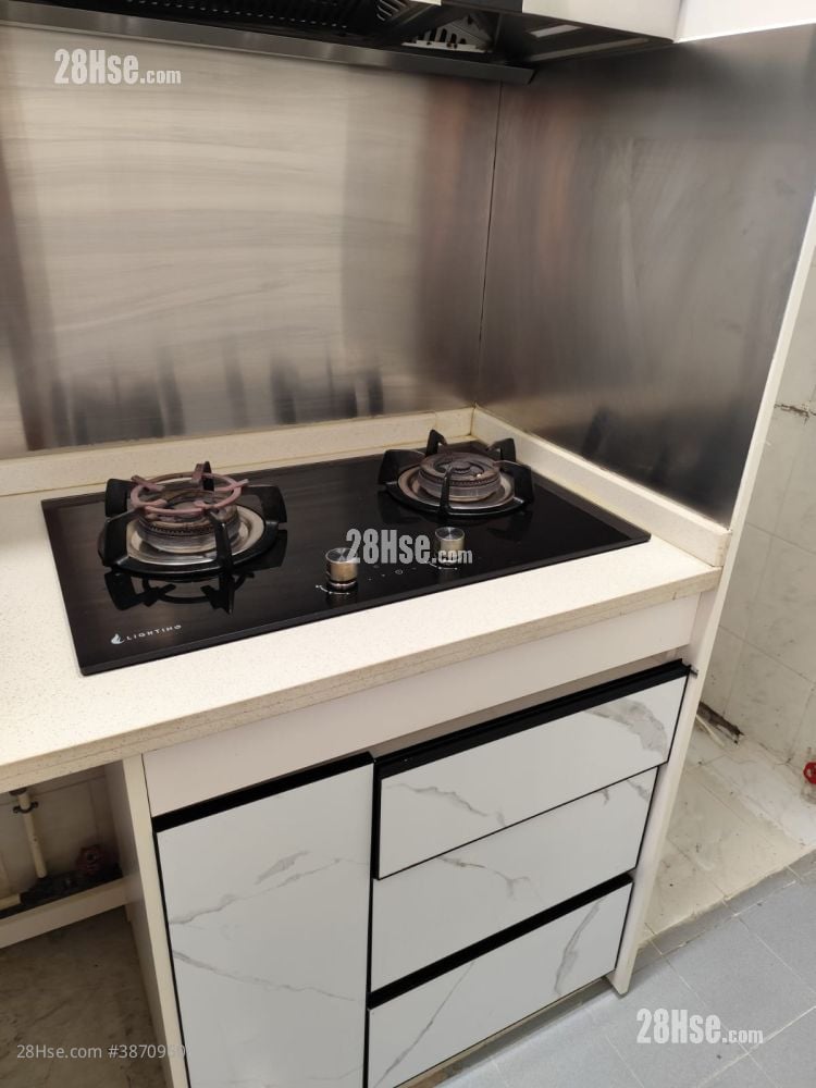 Allway Gardens Rental 2 Bedrooms , 1 Bathroom 480 ft² ( 44.6 m² )