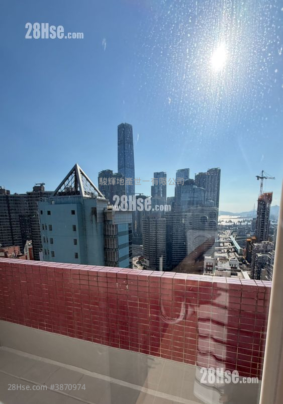 Liberty Mansion Rental 3 Bedrooms , 1 Bathroom 694 ft² ( 64.5 m² )