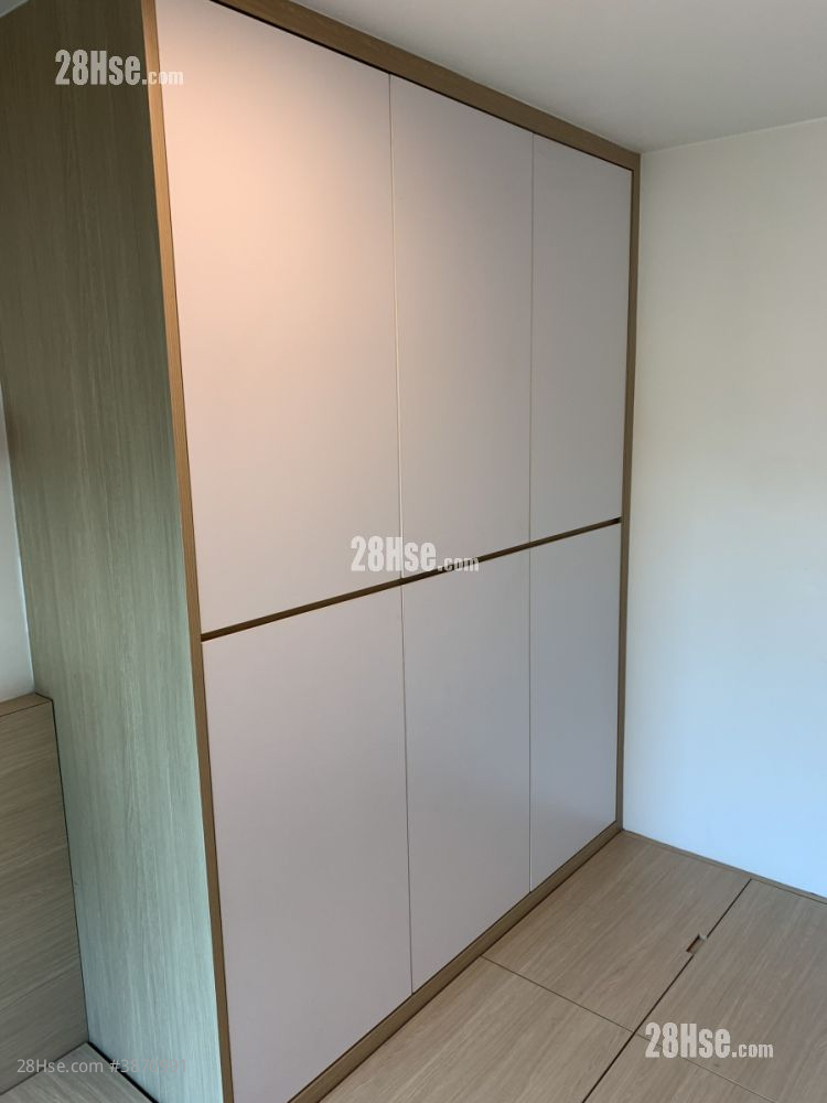 master room: Nob Hill Rental 2 Bedrooms , 1 Bathroom 455 ft² ( 42.3 m² )