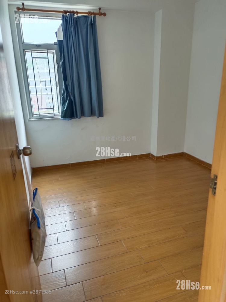 Mei Foo Sun Chuen Rental 2 Bedrooms , 2 Bathrooms 717 ft² ( 66.6 m² )