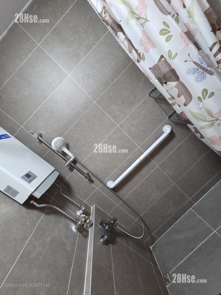 Bedford Gardens Rental 2 Bedrooms , 1 Bathroom 606 ft² ( 56.3 m² )