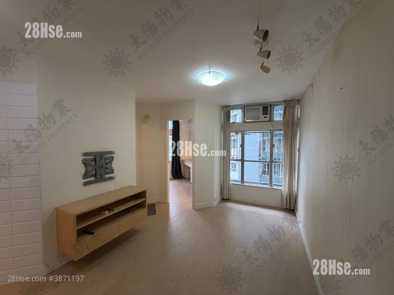 Whampoa Garden Sell 1 Bedroom 389 ft² ( 36.1 m² )