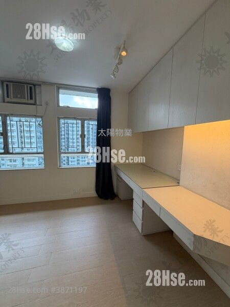 Whampoa Garden Sell 1 Bedroom 389 ft² ( 36.1 m² )