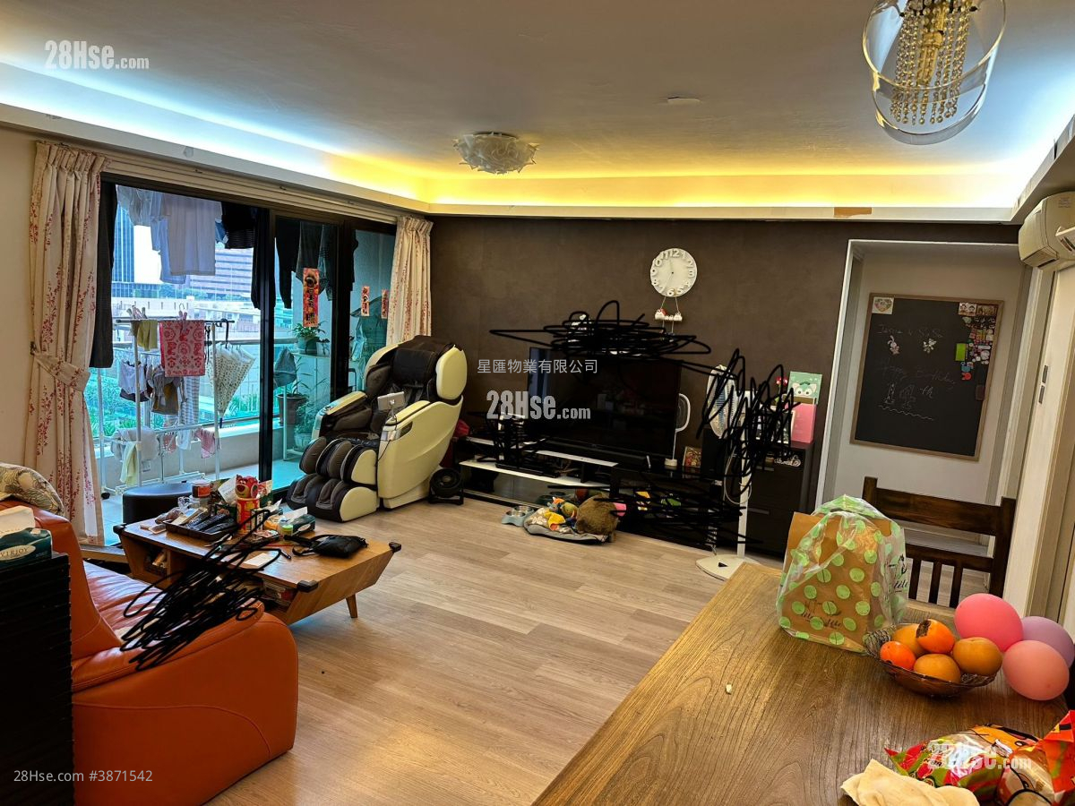 Hunghom Bay Centre Sell 3 Bedrooms , 2 Bathrooms 956 ft² ( 88.8 m² )