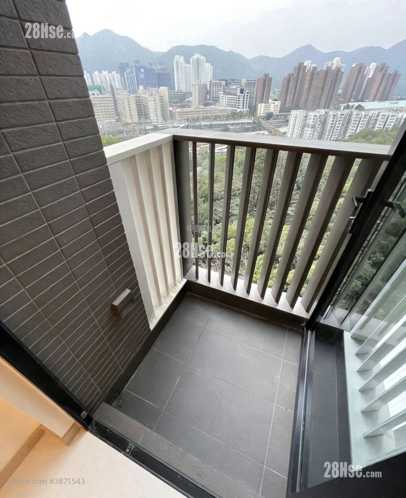 Mount Regency Sell Studio 250 ft² ( 23.2 m² )