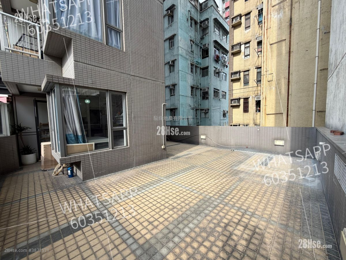 Jade Suites Rental Studio , 1 Bathroom 230 ft² ( 21.4 m² )