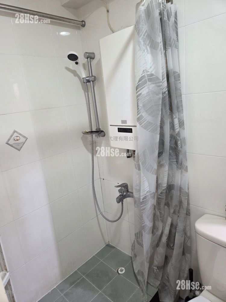 On Ning Garden Sell 2 Bedrooms 465 ft² ( 43.2 m² )