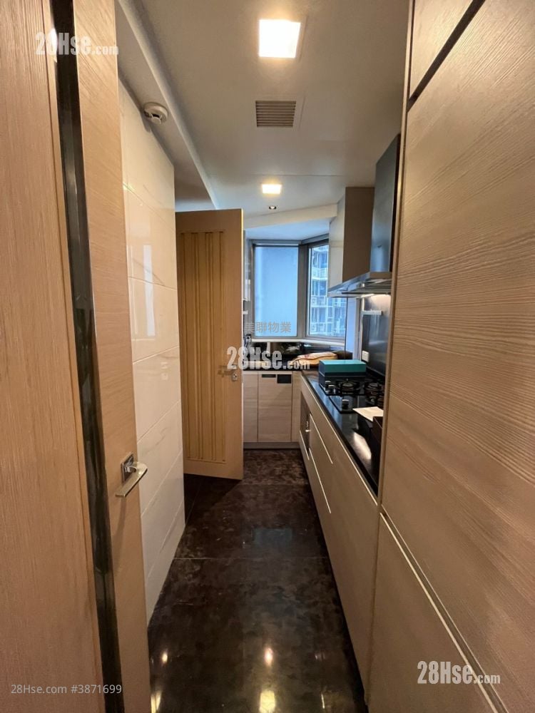 Ocean Pride Rental 3 Bedrooms , 2 Bathrooms 793 ft² ( 73.7 m² )