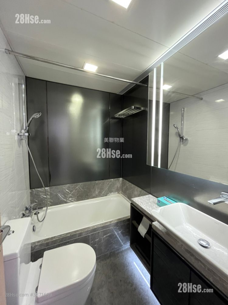 Ocean Pride Rental 3 Bedrooms , 2 Bathrooms 793 ft² ( 73.7 m² )