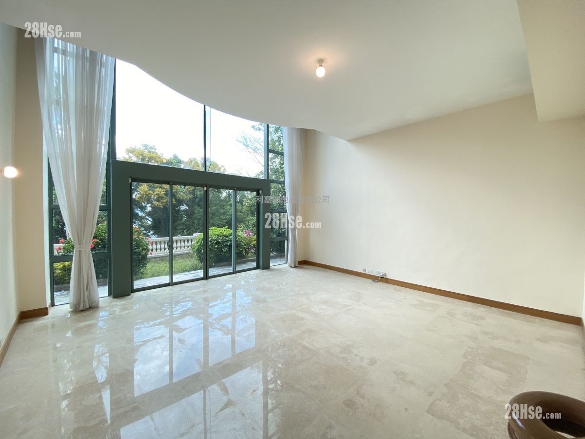 Villa Costa Rental 4 Bedrooms , 3 Bathrooms 3,169 ft² ( 294.4 m² )