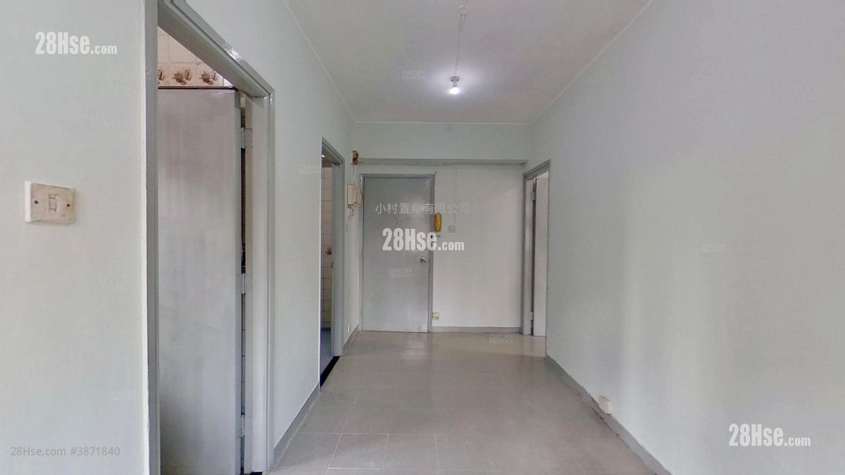 living room: Island Building Rental 1 Bedroom , 1 Bathroom 307 ft² ( 28.5 m² )