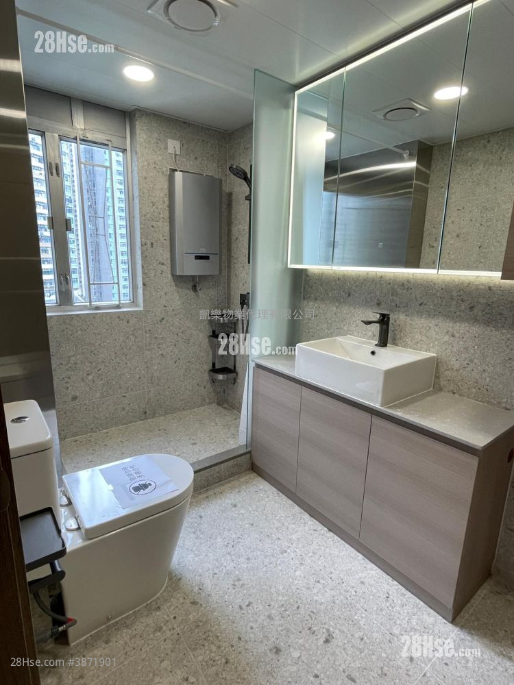 Kam Hay Court Sell 401 ft² ( 37.3 m² )