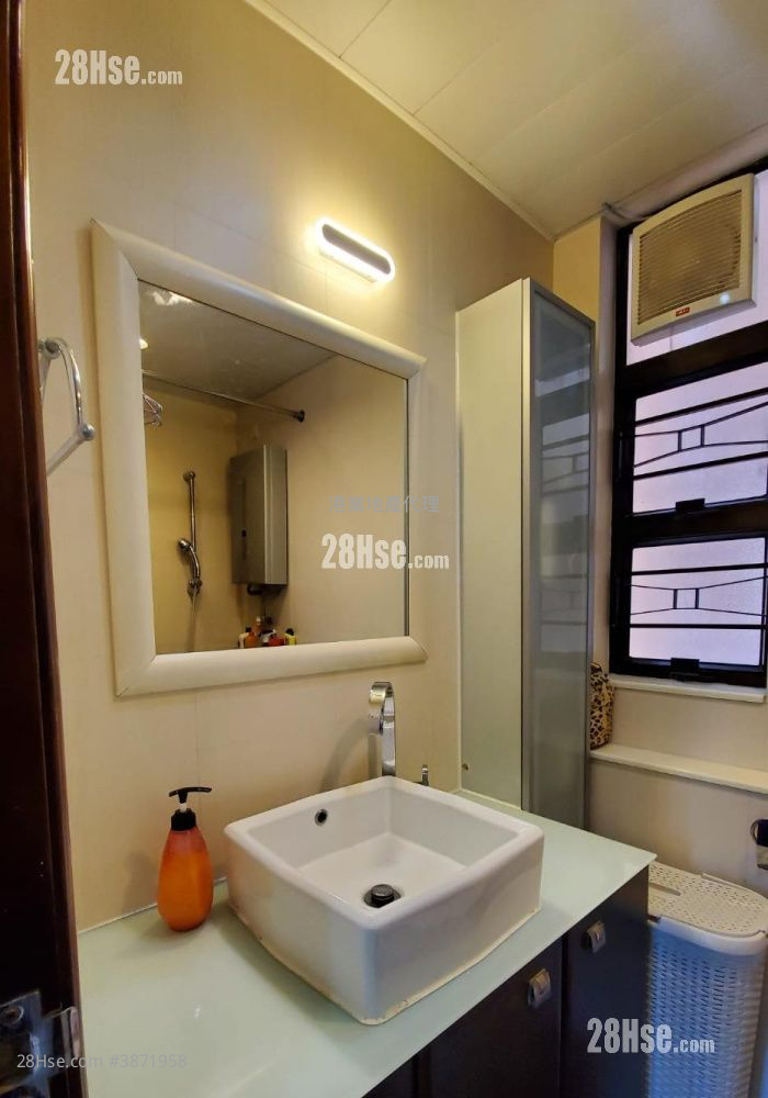 Chi Fu Fa Yuen Rental 3 Bedrooms , 1 Bathroom 588 ft² ( 54.6 m² )