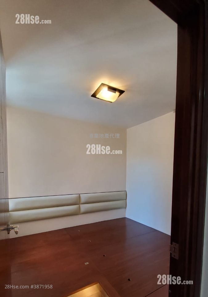 Chi Fu Fa Yuen Rental 3 Bedrooms , 1 Bathroom 588 ft² ( 54.6 m² )