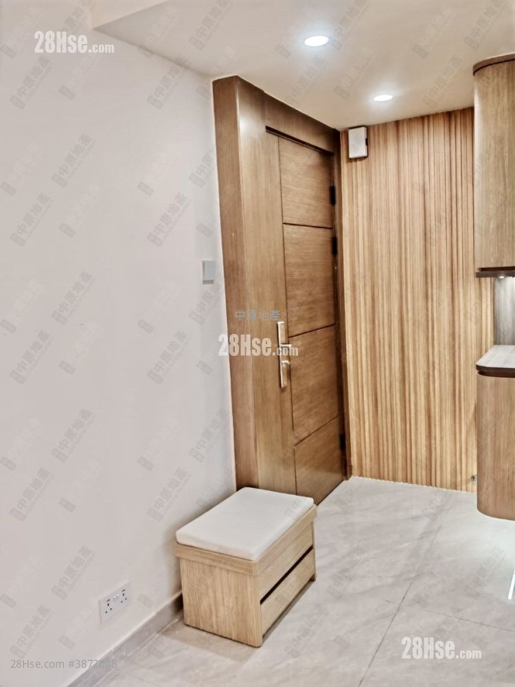 Prince's Heights Rental 1,039 ft² ( 96.5 m² )
