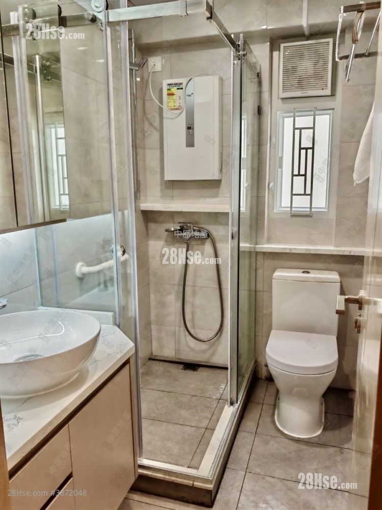 Prince's Heights Rental 1,039 ft² ( 96.5 m² )