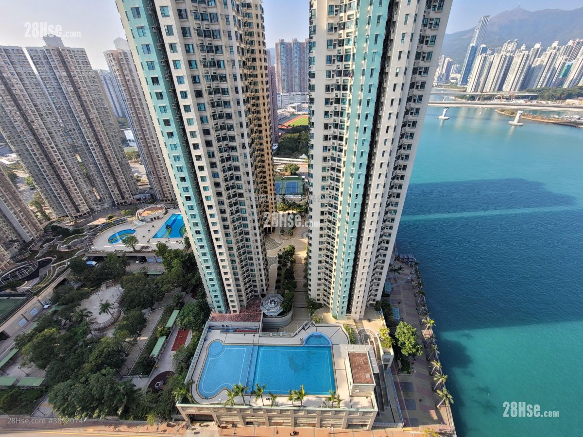 Grand Horizon Sell 2 Bedrooms , 1 Bathroom 463 ft² ( 43.0 m² )