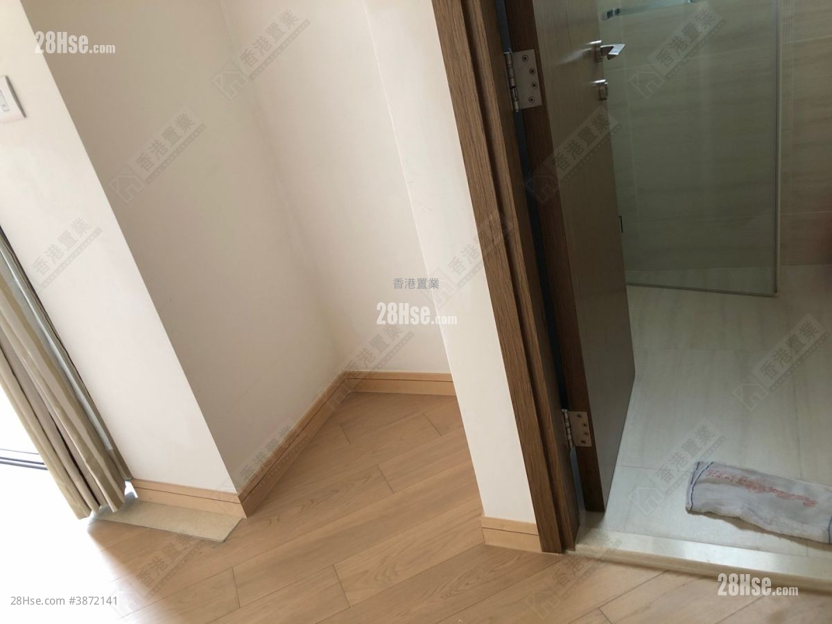 South Coast Rental Studio , 1 Bathroom 214 ft² ( 19.9 m² )