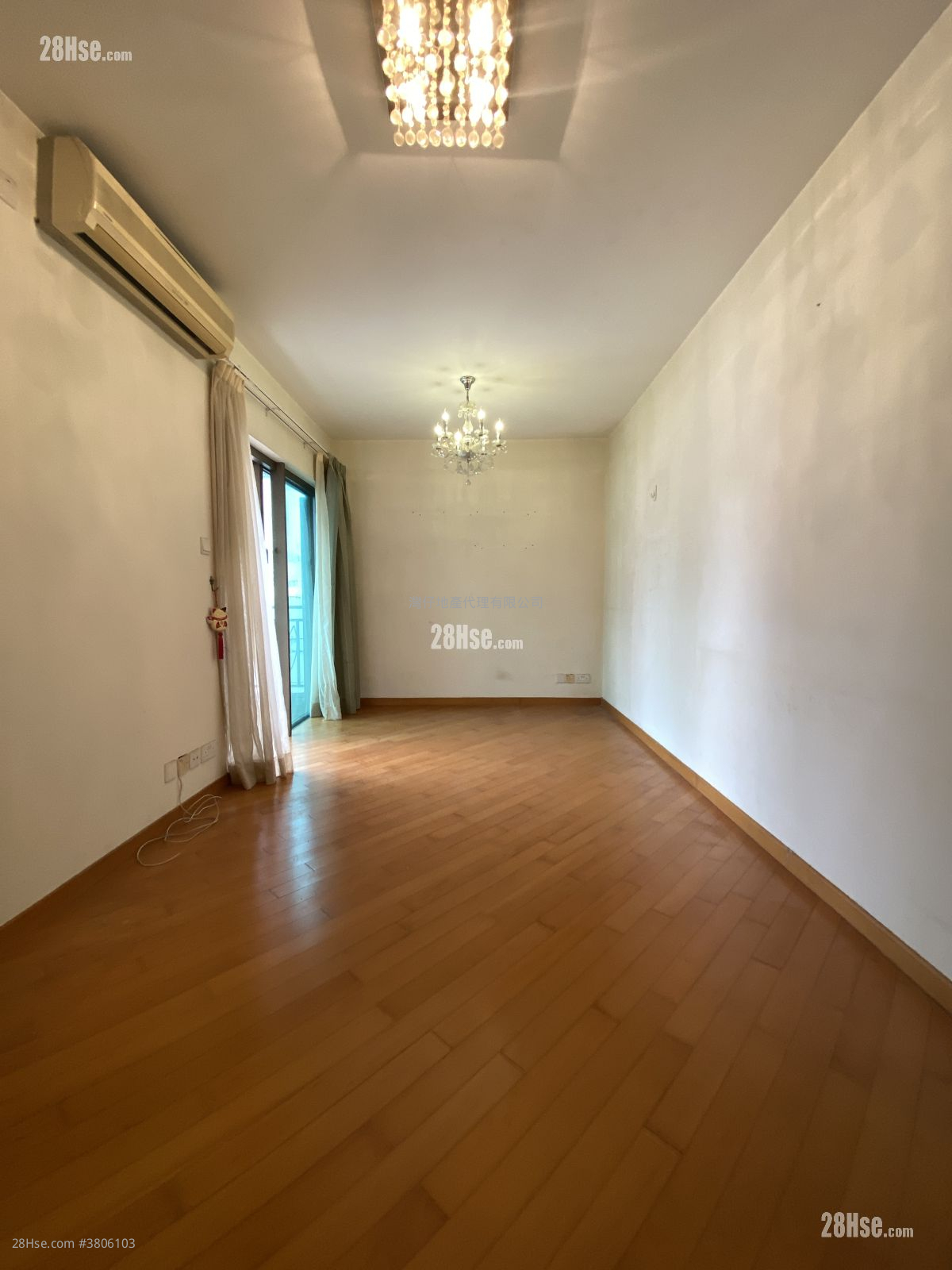 The Zenith Rental 2 Bedrooms , 1 Bathroom 492 ft² ( 45.7 m² )
