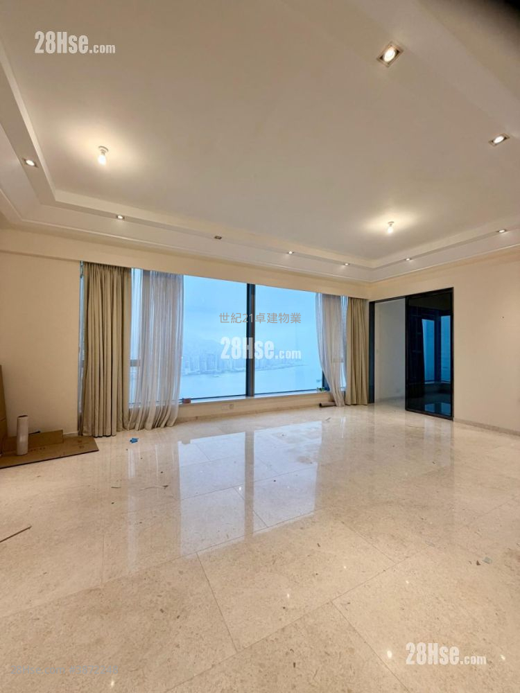 The Cullinan Rental 4 Bedrooms , 3 Bathrooms 1,443 ft² ( 134.1 m² )