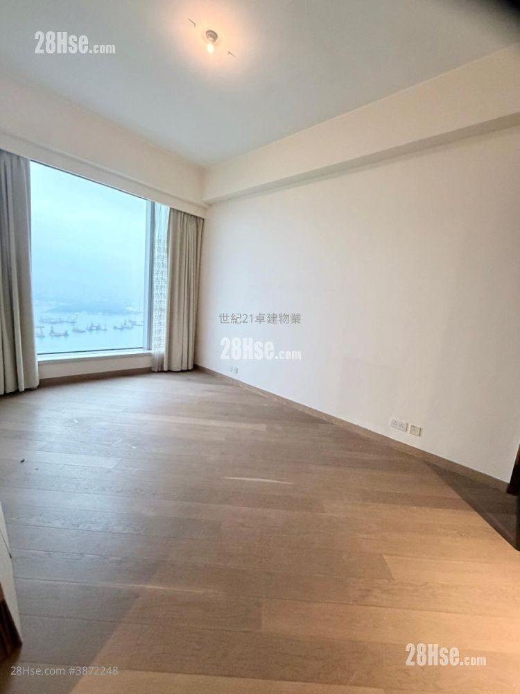 The Cullinan Rental 4 Bedrooms , 3 Bathrooms 1,443 ft² ( 134.1 m² )