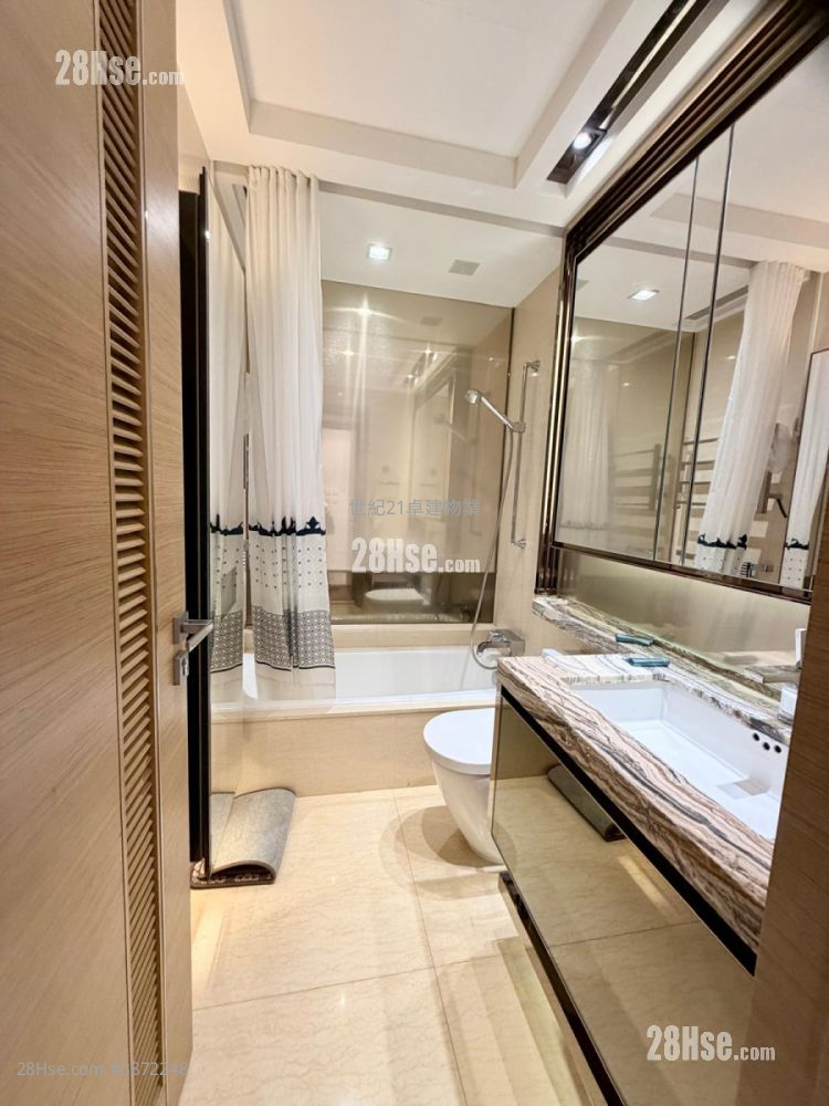 The Cullinan Rental 4 Bedrooms , 3 Bathrooms 1,443 ft² ( 134.1 m² )