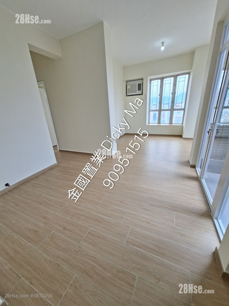 Liberty Mansion Rental 3 Bedrooms , 2 Bathrooms 697 ft² ( 64.8 m² )