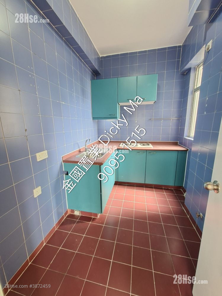 Liberty Mansion Rental 3 Bedrooms , 2 Bathrooms 697 ft² ( 64.8 m² )