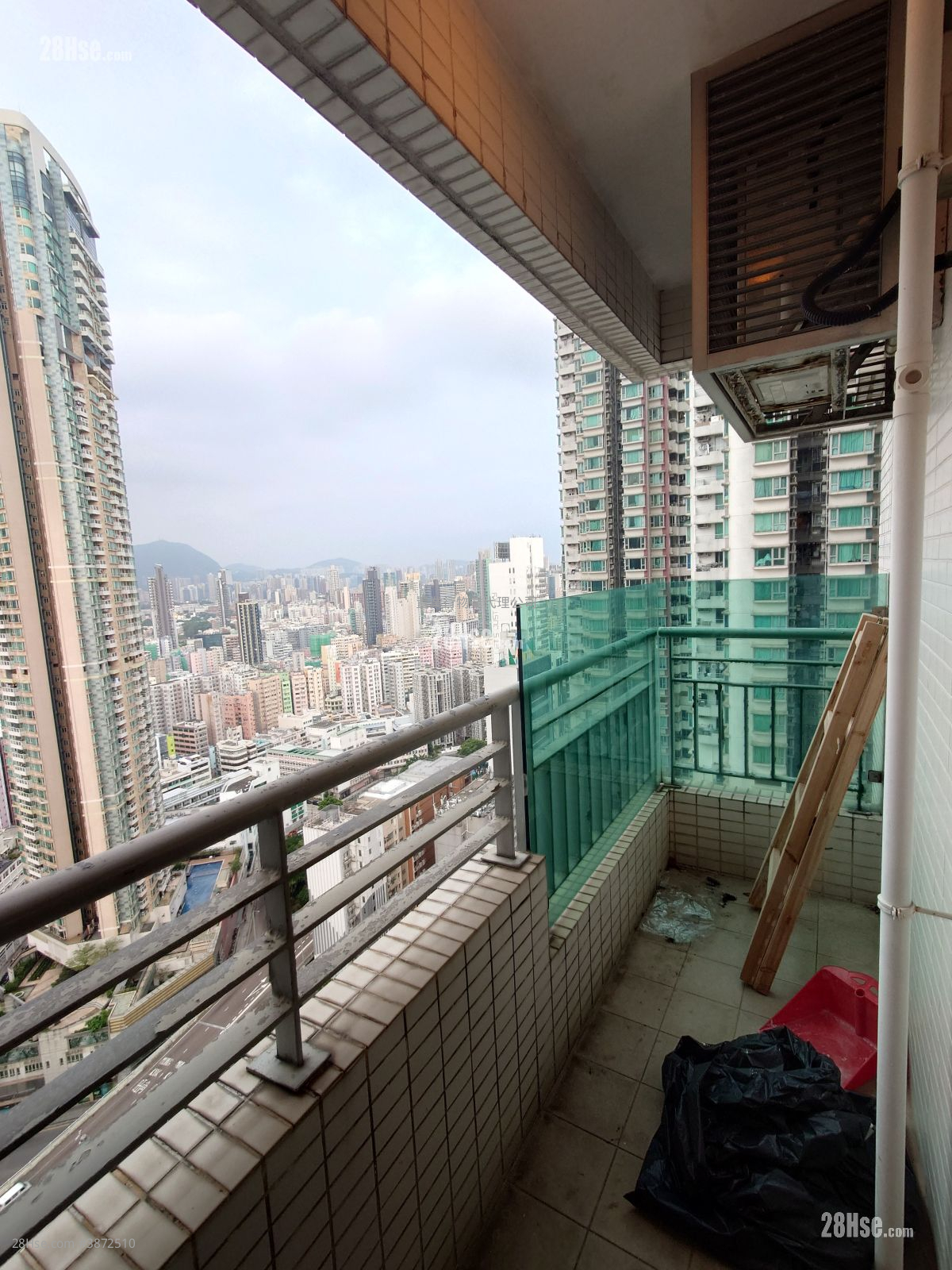 Metro Harbour View Rental 1 Bedroom 368 ft² ( 34.2 m² )