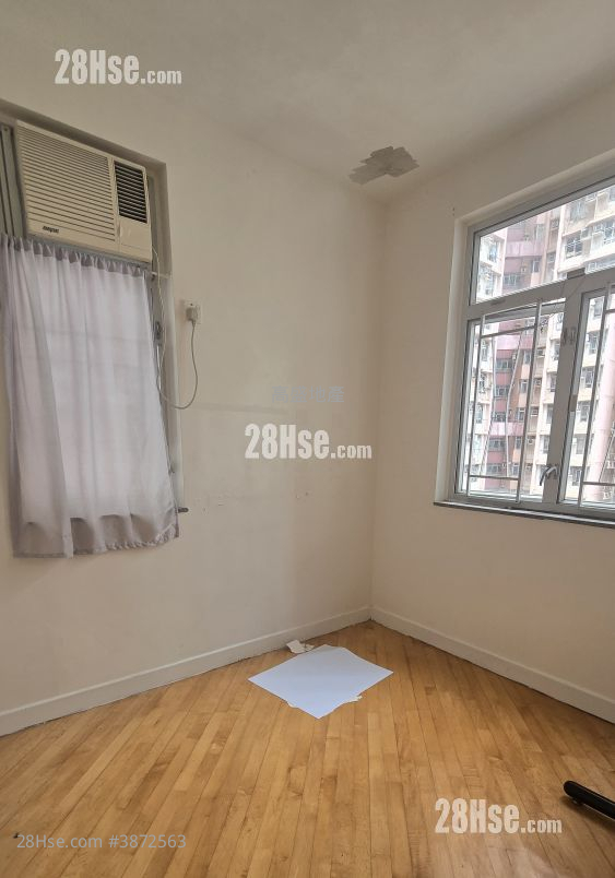Laichikok Bay Garden Rental 2 Bedrooms , 1 Bathroom 426 ft² ( 39.6 m² )