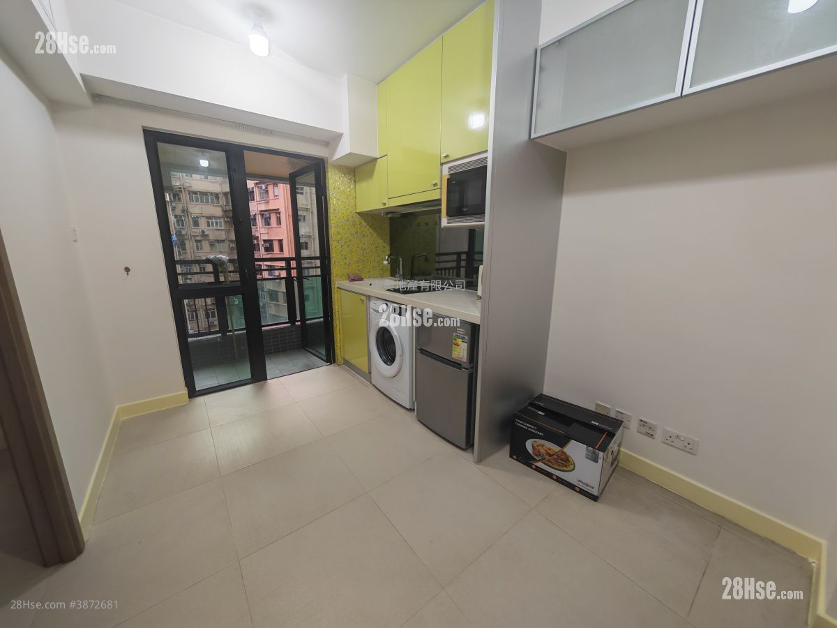 City 18 Rental 1 Bedroom , 1 Bathroom 253 ft² ( 23.5 m² )