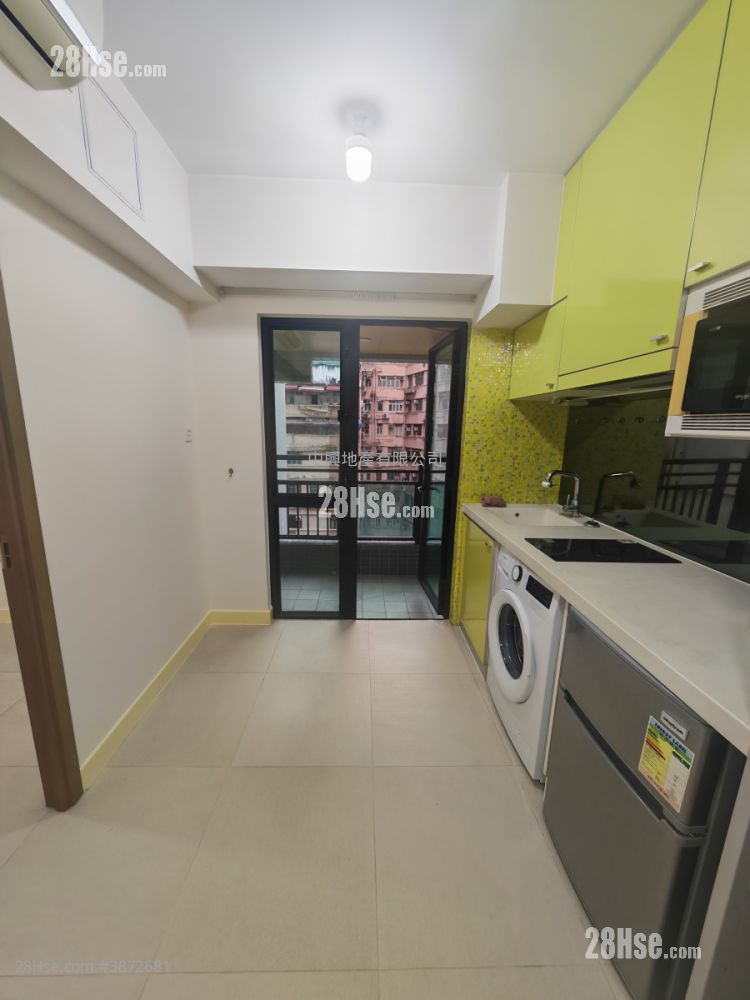 City 18 Rental 1 Bedroom , 1 Bathroom 253 ft² ( 23.5 m² )