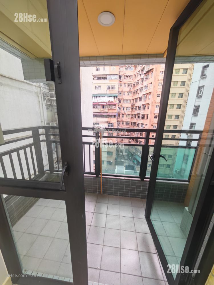 City 18 Rental 1 Bedroom , 1 Bathroom 253 ft² ( 23.5 m² )