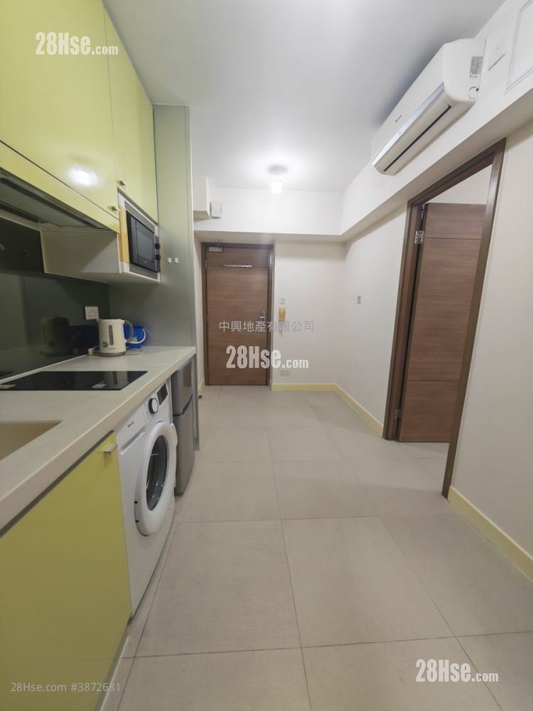 City 18 Rental 1 Bedroom , 1 Bathroom 253 ft² ( 23.5 m² )