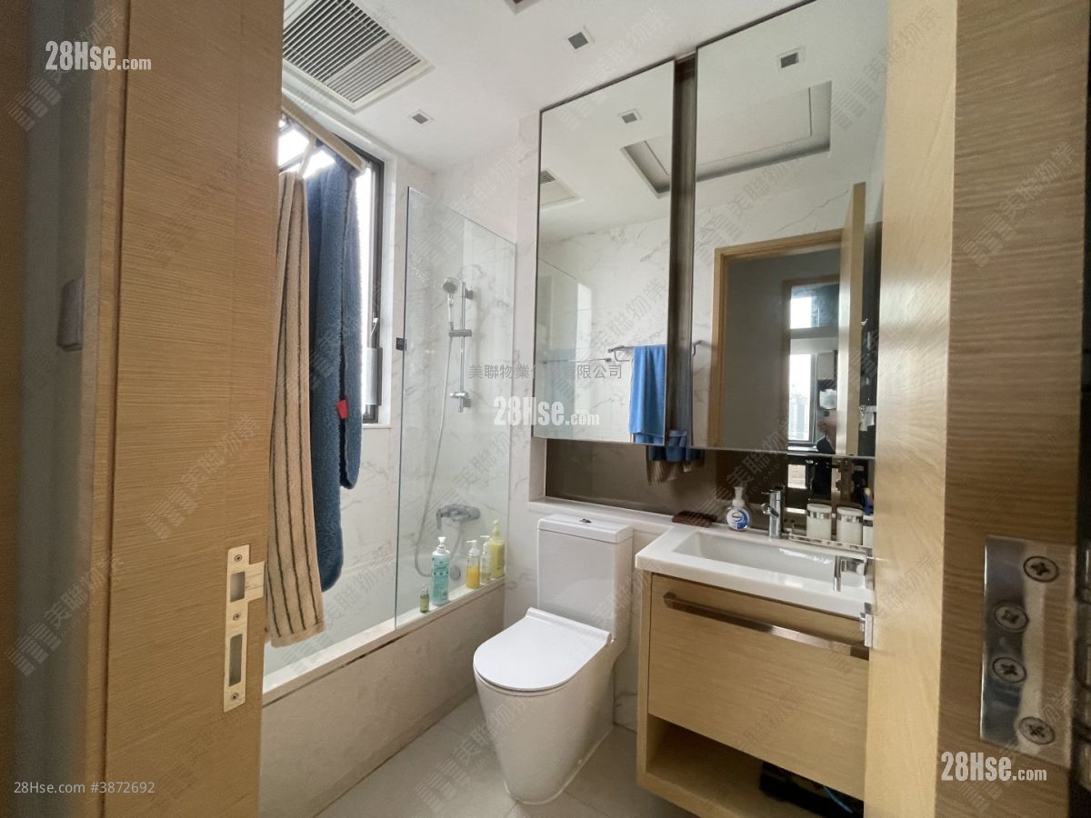 Mantin Heights Sell 2 Bedrooms , 1 Bathroom 581 ft² ( 54.0 m² )