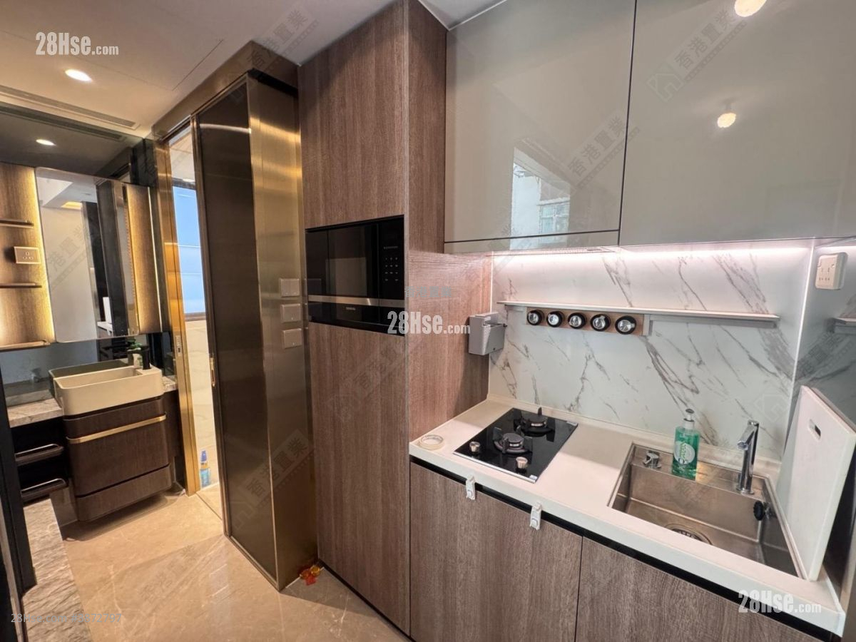 The Upper South Rental 1 Bedroom , 1 Bathroom 264 ft² ( 24.5 m² )