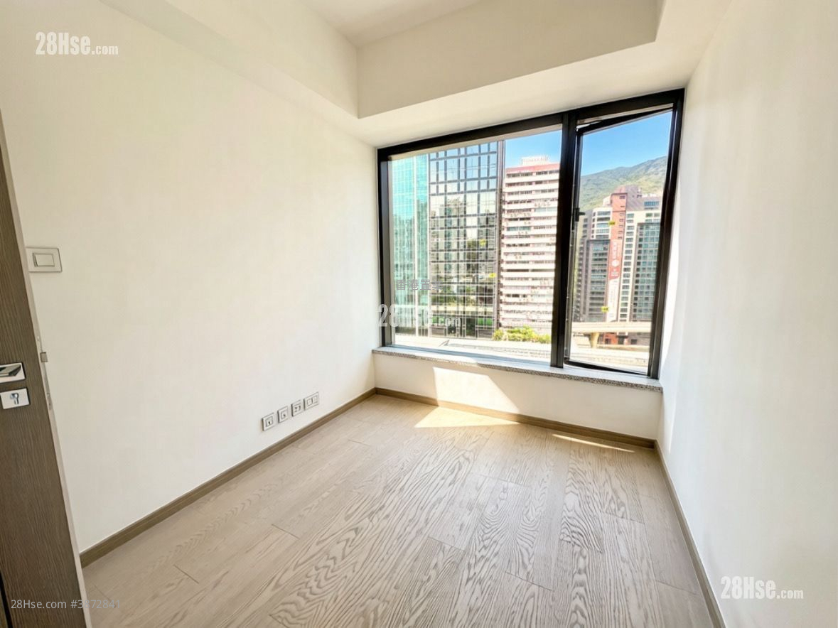 The Southside Rental 3 Bedrooms , 3 Bathrooms 1,006 ft² ( 93.5 m² )