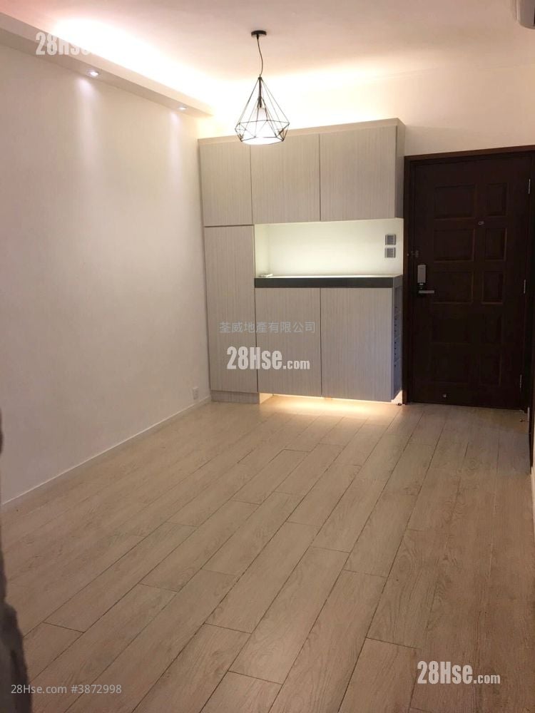 Allway Gardens Rental 480 ft² ( 44.6 m² )