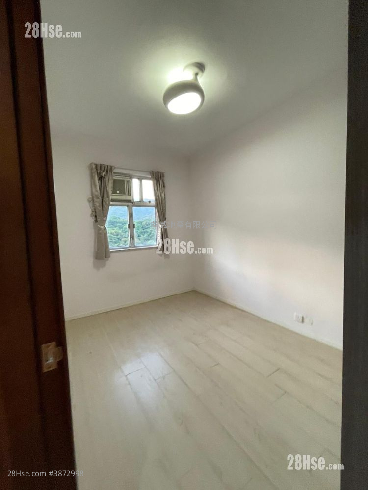 Allway Gardens Rental 480 ft² ( 44.6 m² )