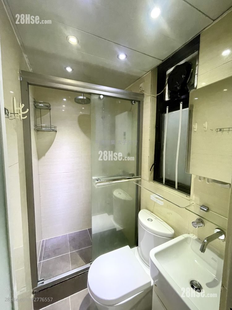 Hing Lung Building Sell 1 Bathroom 298 ft² ( 27.7 m² )