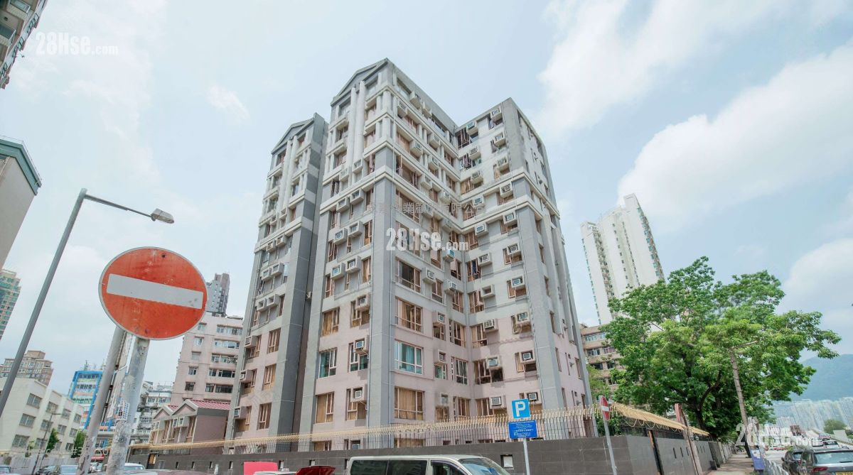 The Colonnades Sell 2 Bedrooms , 2 Bathrooms 702 ft² ( 65.2 m² )