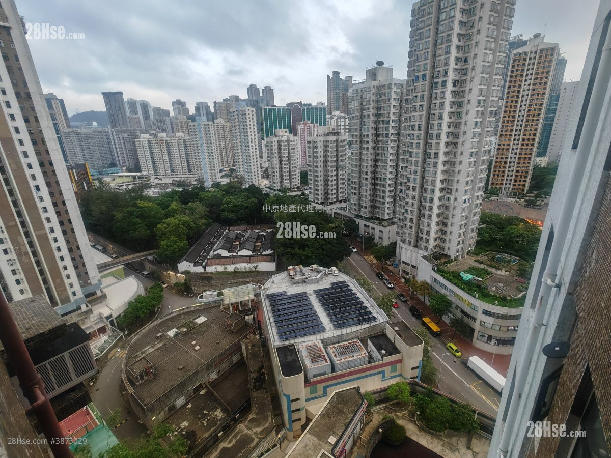 Luk Yeung Sun Chuen Rental 2 Bedrooms , 1 Bathroom 451 ft² ( 41.9 m² )