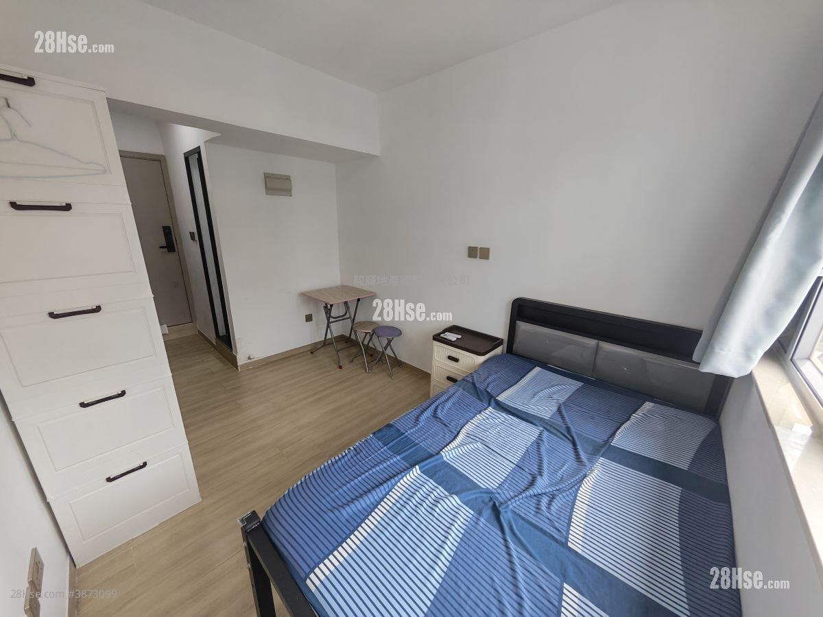 Lee Tai Building Rental Studio , 1 Bathroom 160 ft² ( 14.9 m² )