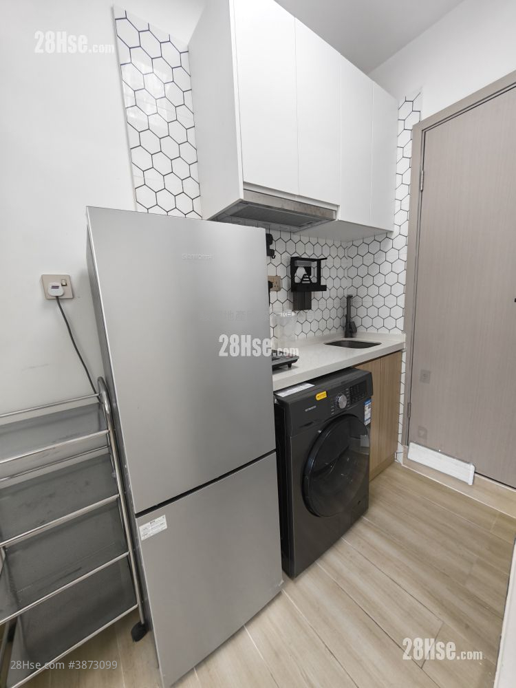 Lee Tai Building Rental Studio , 1 Bathroom 160 ft² ( 14.9 m² )