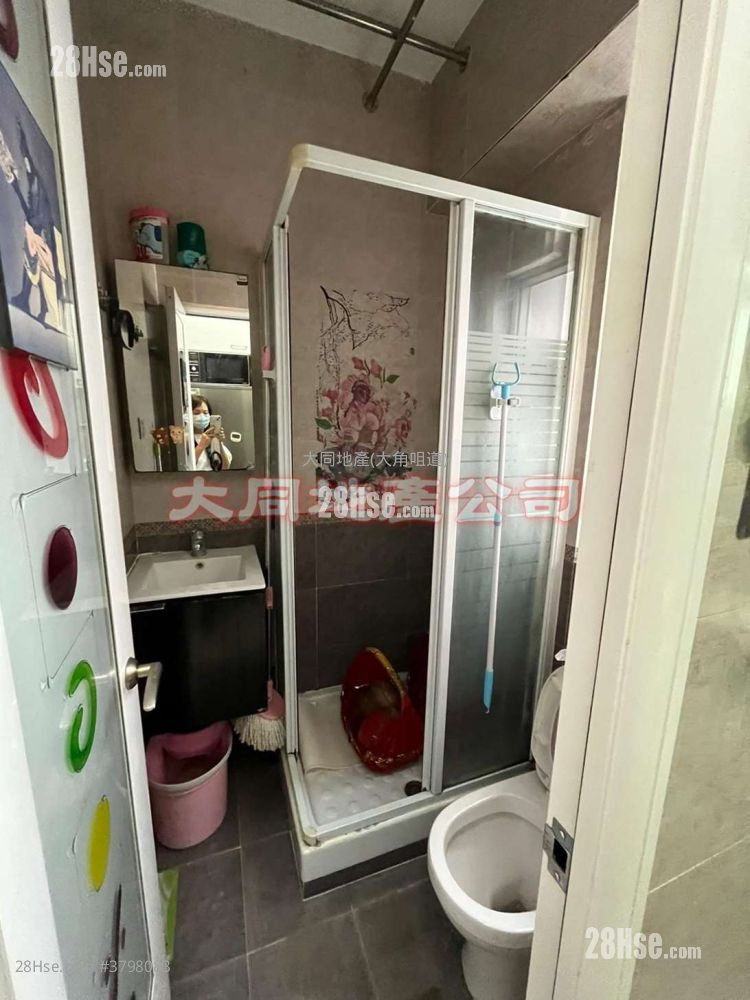 Fuk Ming Building Rental 3 Bedrooms , 2 Bathrooms 296 ft² ( 27.5 m² )