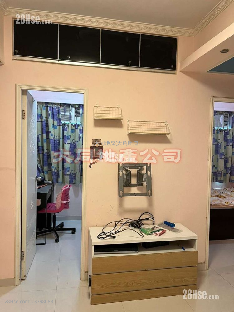 Fuk Ming Building Rental 3 Bedrooms , 2 Bathrooms 296 ft² ( 27.5 m² )