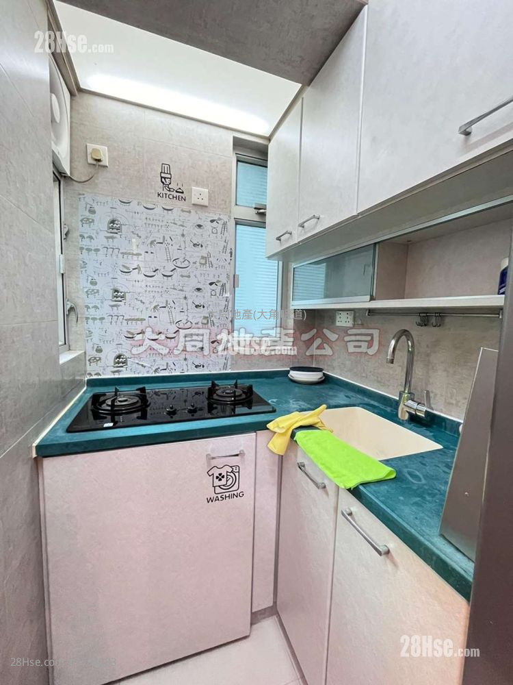 Fuk Ming Building Rental 3 Bedrooms , 2 Bathrooms 296 ft² ( 27.5 m² )