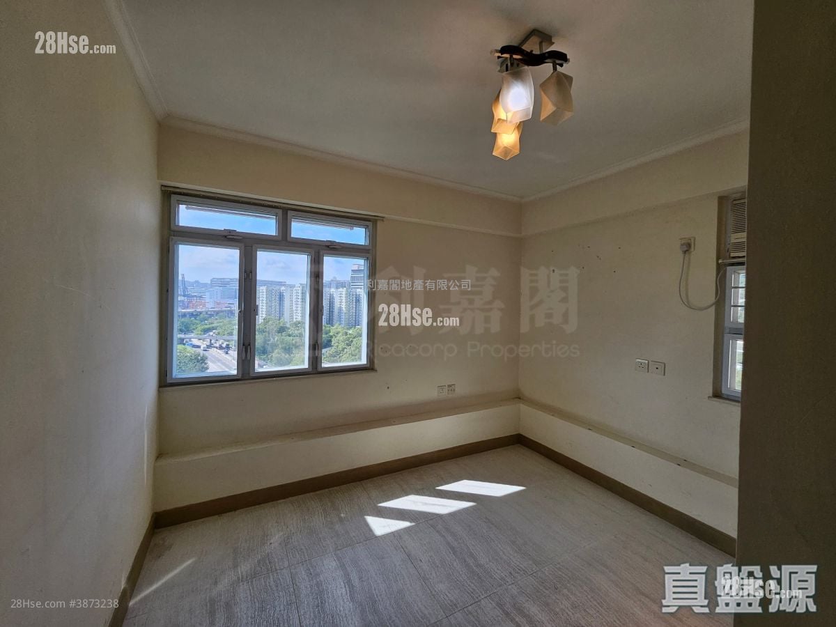 Mei Foo Sun Chuen Rental 3 Bedrooms , 2 Bathrooms 827 ft² ( 76.8 m² )